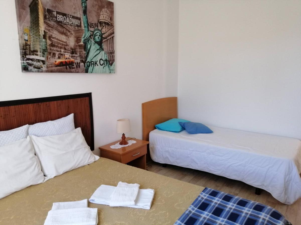 White Sun Hostel Lagos Exteriör bild